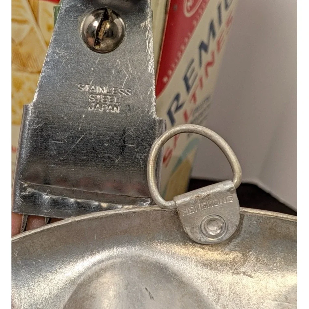 Vintage Kitchen Lot Aluminum Food Mill Nabisco Tin Jello Mold Pastry Blender 6pc